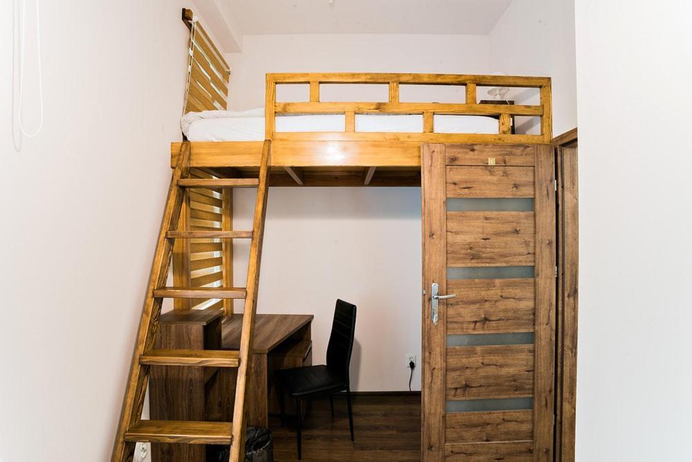 Modern Rooms in City Center Krakau Buitenkant foto
