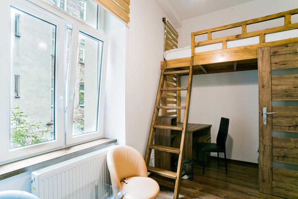 Modern Rooms in City Center Krakau Buitenkant foto